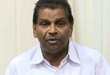 വിദേശ നിര്മ്മിത വിദേശമദ്യം ബിവറേജസ് വഴി വില്ക്കാനുള്ള അനുമതിയില് വന് അഴിമതിയെന്ന് തിരുവഞ്ചൂര്;കേരളത്തെ മദ്യത്തില് മുക്കാനാണ് സര്ക്കാര് ശ്രമമെന്നും ആരോപണം